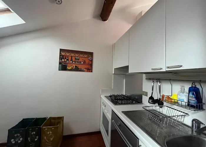 Apartment Very Close To The Central Area